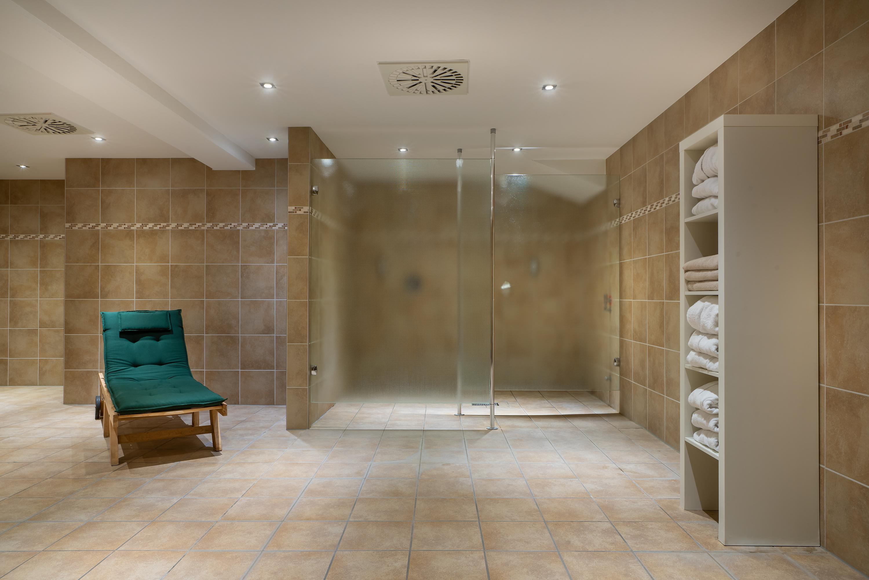 Hotel Garner Ruesselsheim By Ihg 4*