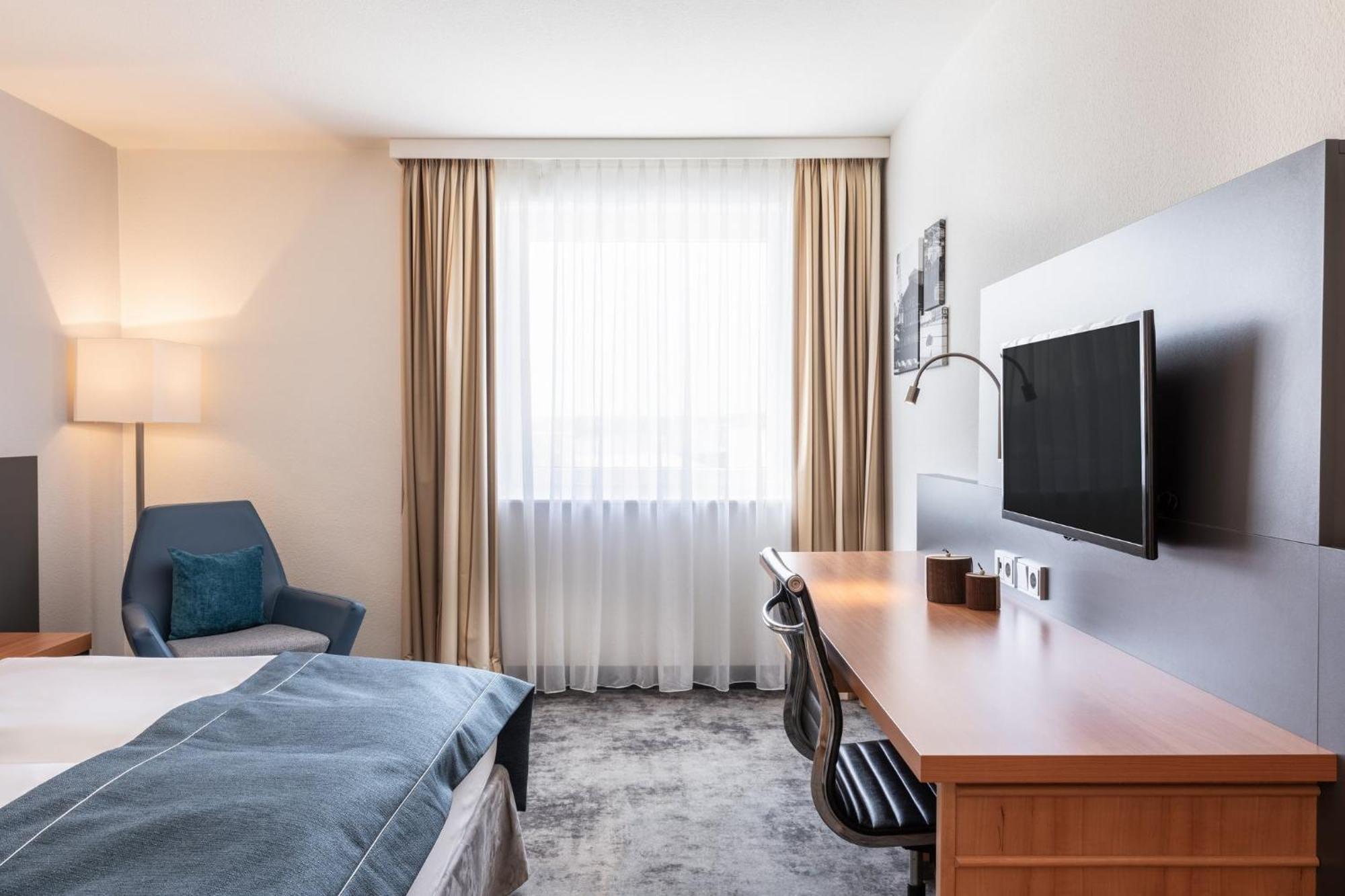 Hotel Garner Ruesselsheim By Ihg 4*